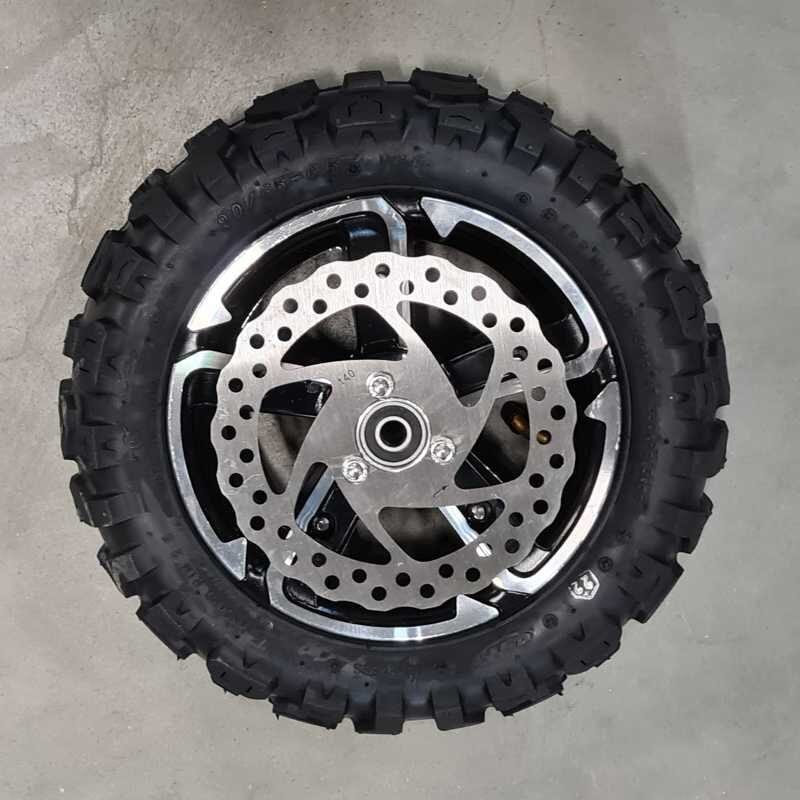 Framhjul med däck och slang, 1000W-2000W, 90/65-6,5 Dirt