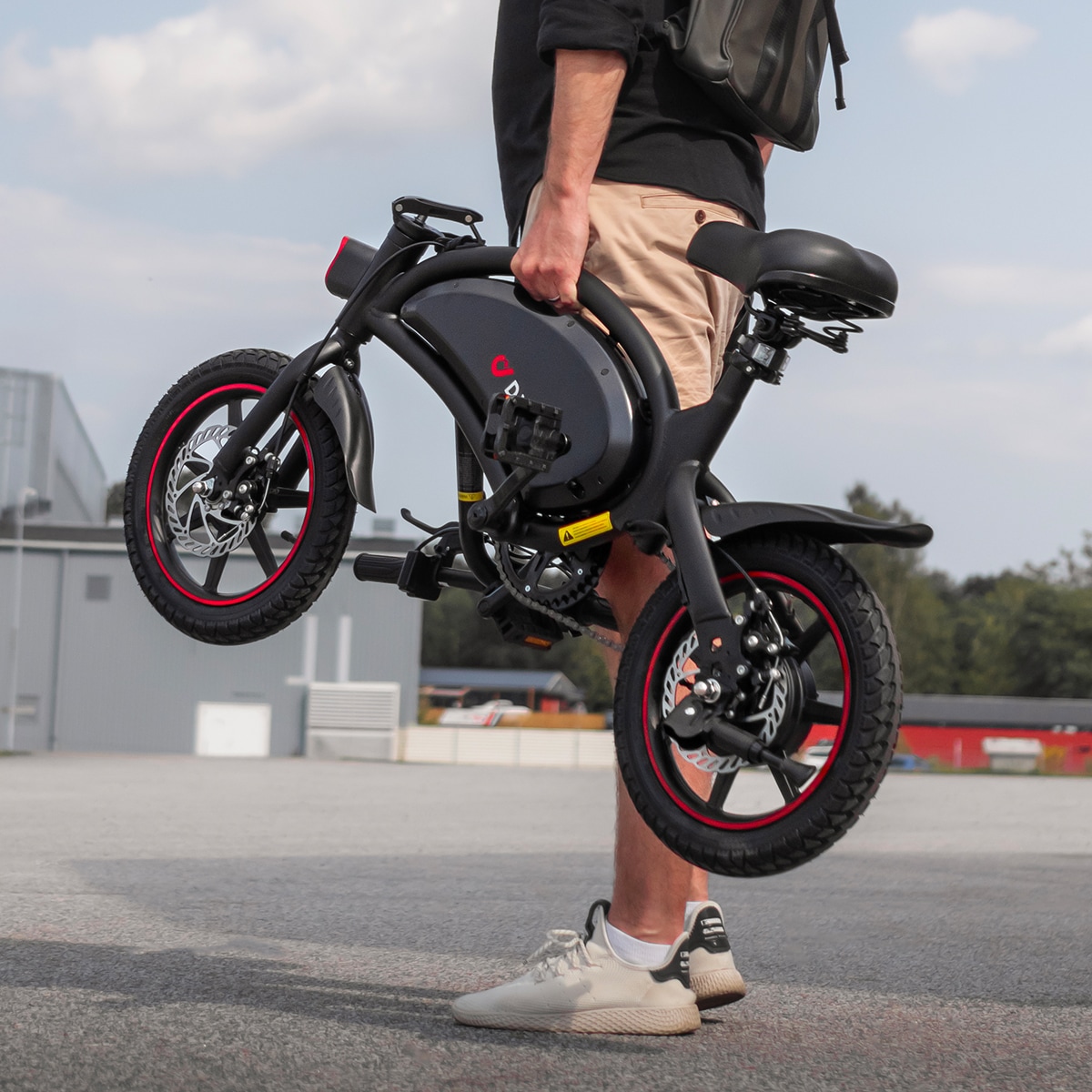 DYU D3F 10Ah - med pedaler